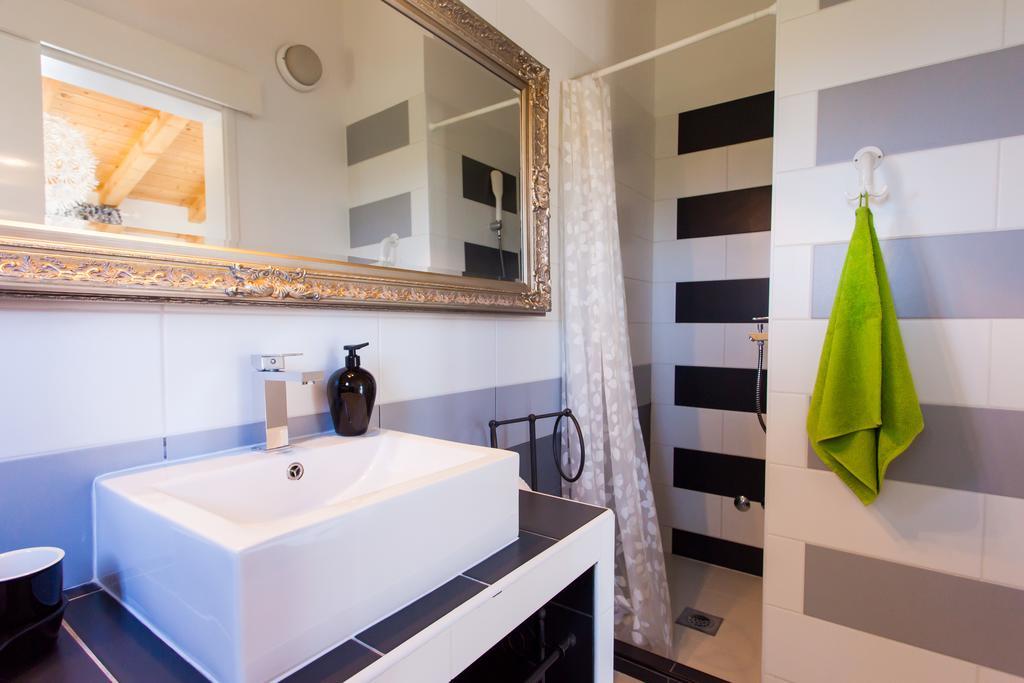 Premium Central Apartments Vrsar Extérieur photo